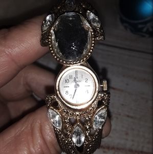 Vintage gold tone bracelet rhinestone watch Estate